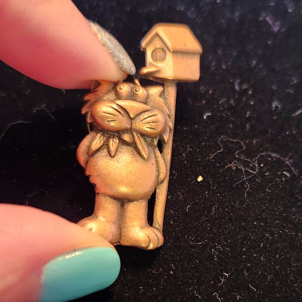 Vintage JJ Jonette Copper Tone Kitty Cat With Birdhouse Lapel Tac Brooch Pin